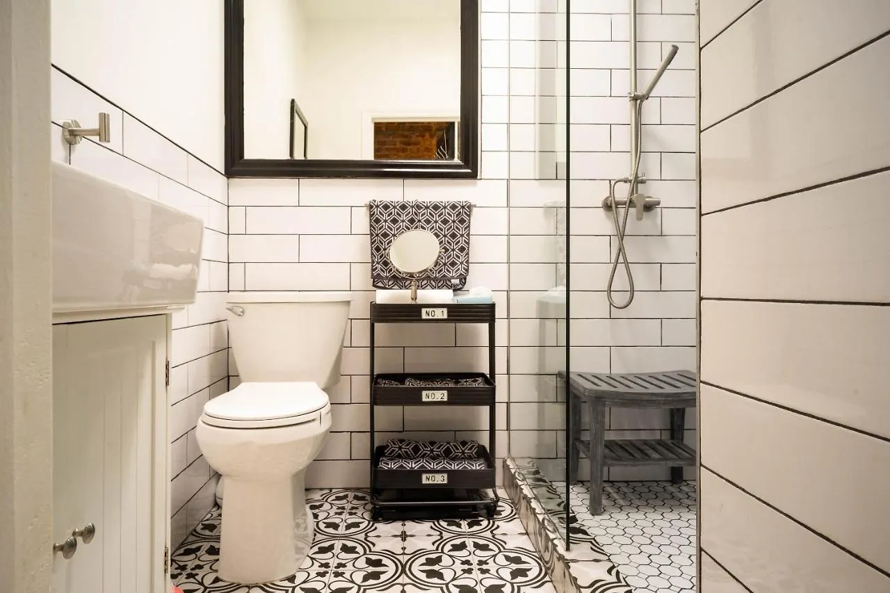 Wonderful Getaway In Bedford-Stuyvesant Apartment New York