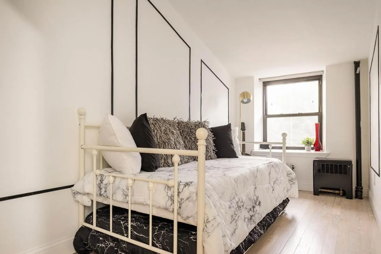Wonderful Getaway In Bedford-Stuyvesant Apartment New York 0*,  United States